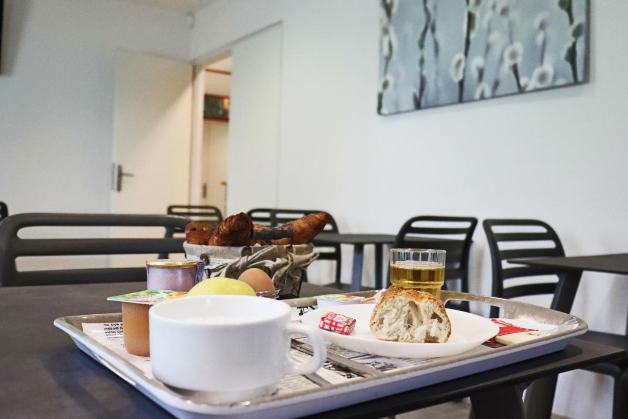 勒曼德酒店 维勒方泰尼 外观 照片